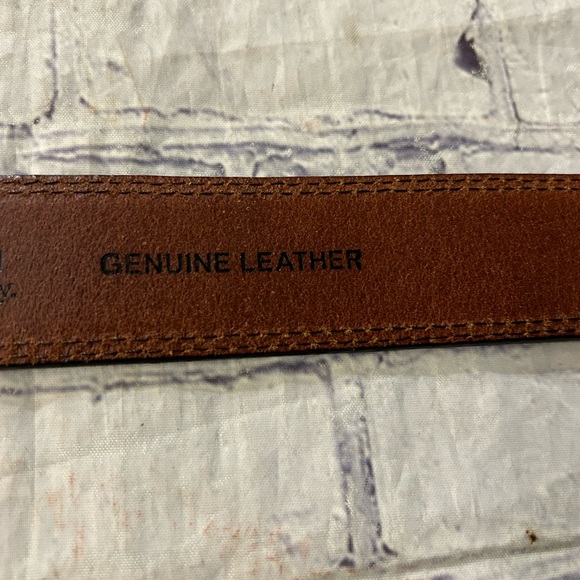 COLUMBIA CHUNKY THICK VINTAGE BROWN BELT STITCHING DETAILS MENS BELT SIZE 40 - Picture 7 of 9